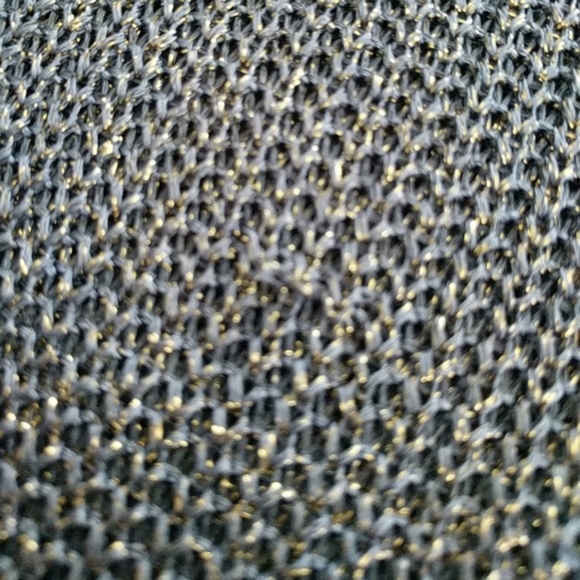 Gray & light gold cap sleeve top w scoop neck - Picture 3 of 3